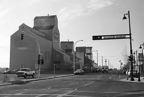 Image of wooden grain elevators at Ponoka, Alberta