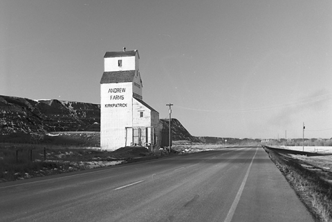 photograph of wooden grain elevator at Kirkpatrick, Alberta