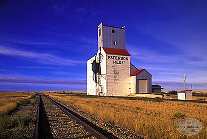 Last  grain elevator at Hilda, Alberta