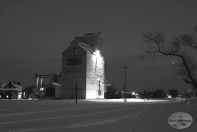 Image of Wolseley wooden grain elevator, Saskatchewan